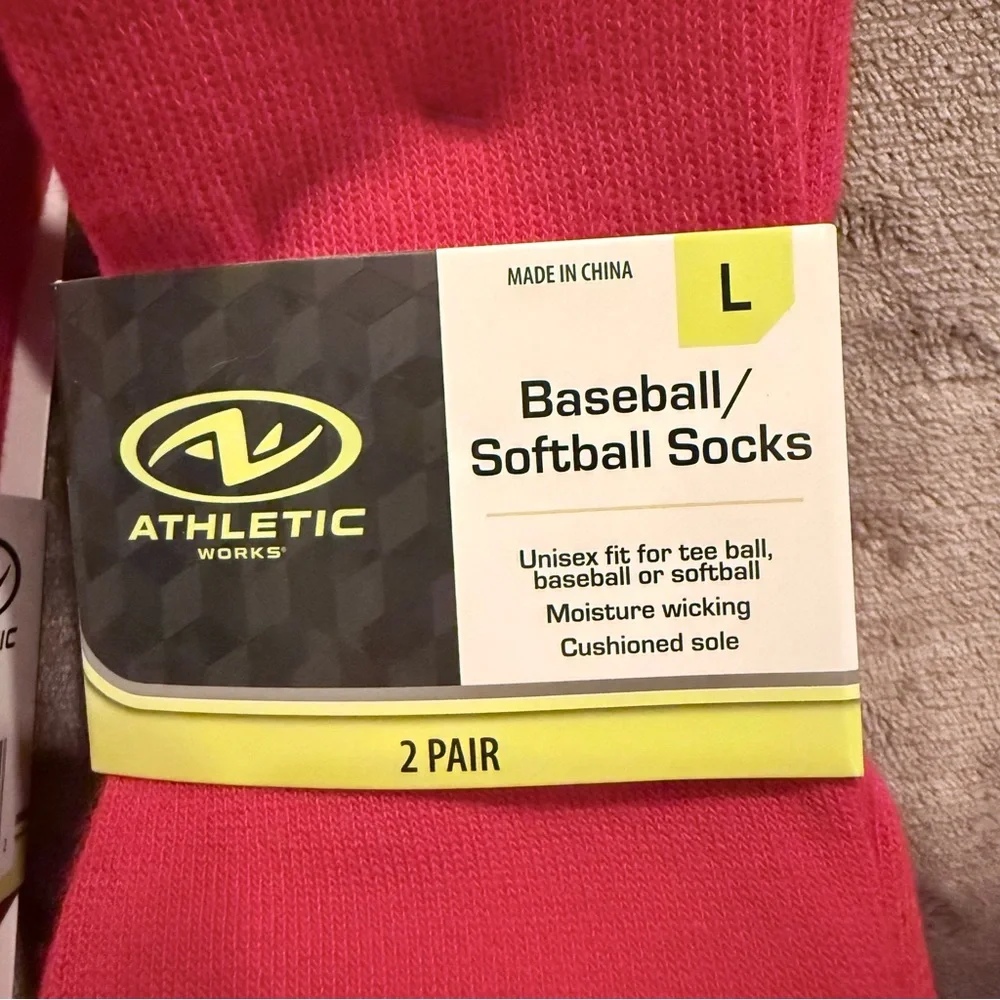 Athletic Works red 2-pk baseball/ softball unisex socks